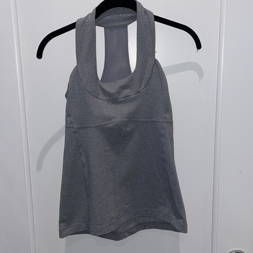 Grey lulu lemon tank top.